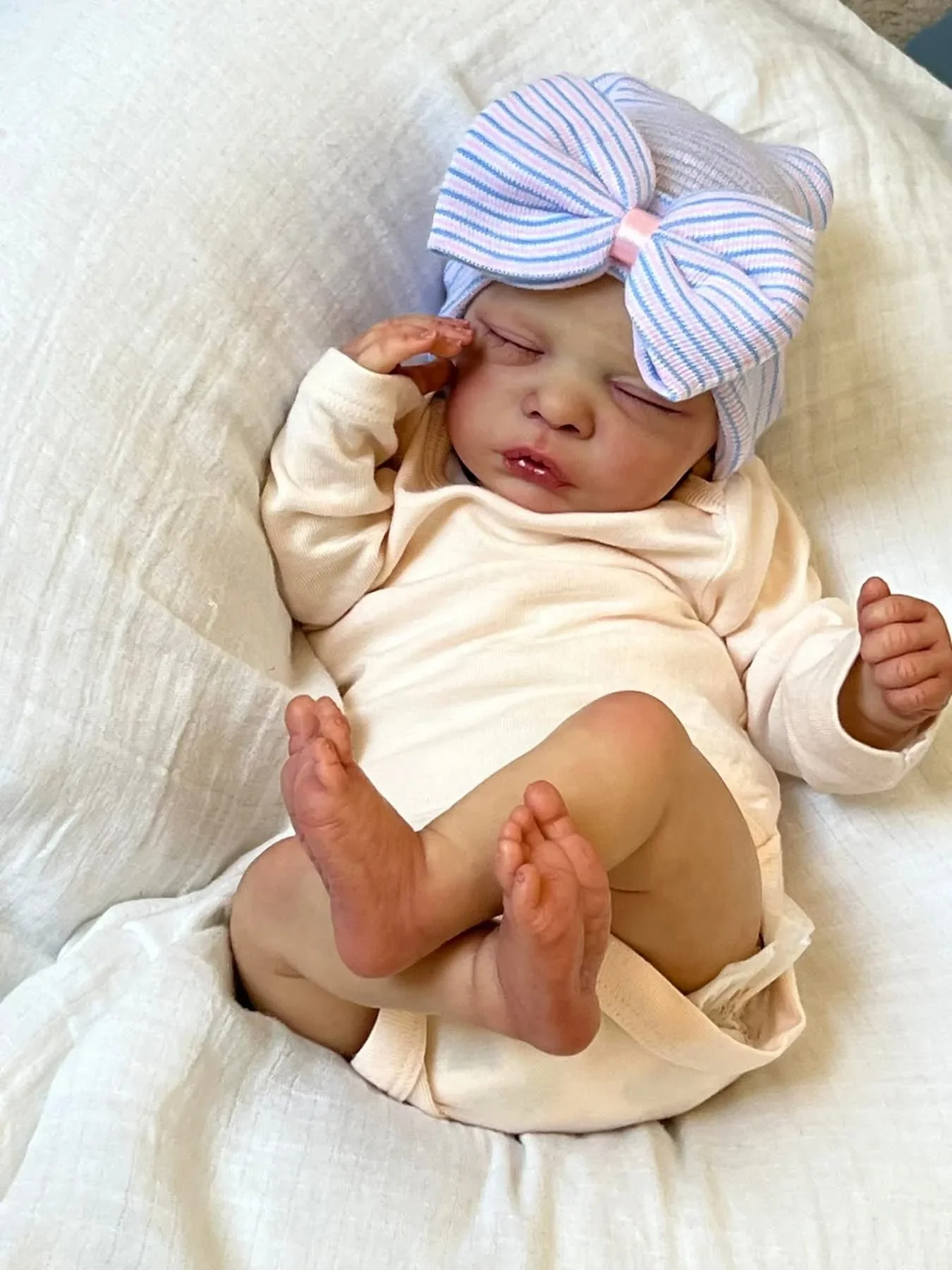 45cm Romy Reborn Baby Doll Fin - огляд і ціна Baby Products Drawing