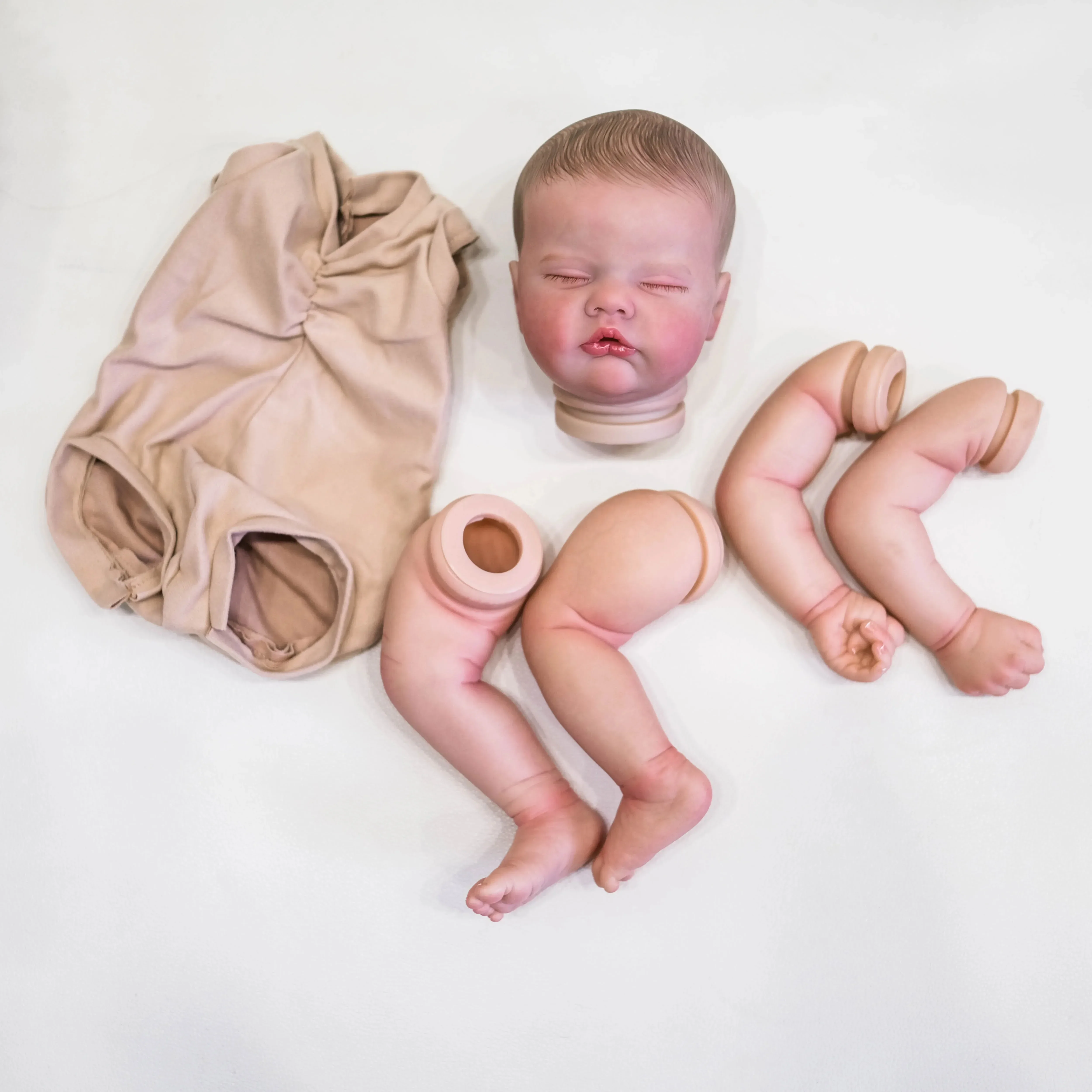 19inch Quinbee Sleeping Reborn - огляд і ціна Baby Products Drawing